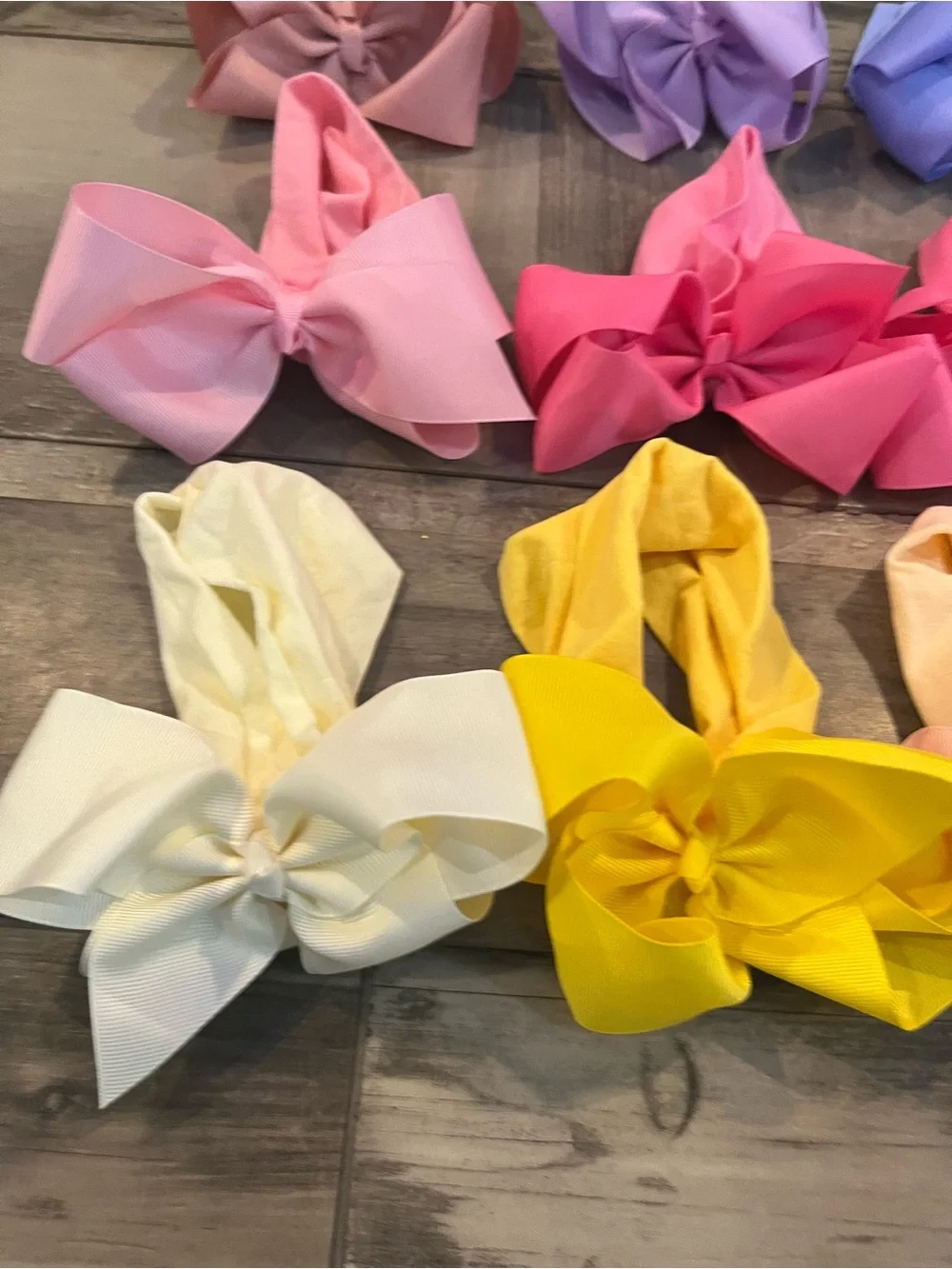 20 Lot of baby/Toddler Bows | Spring and Easter Colors